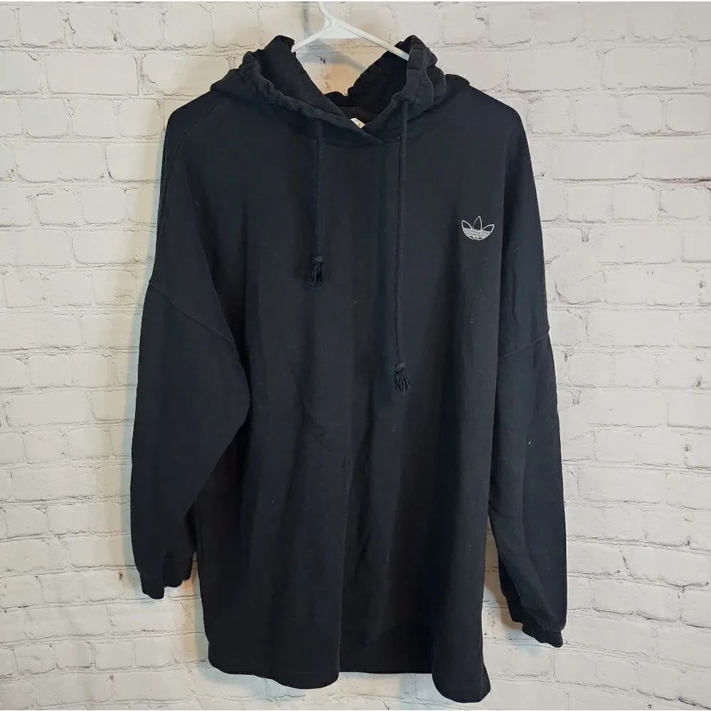 Men's Addidas sweatshirt hoodie, size Medium